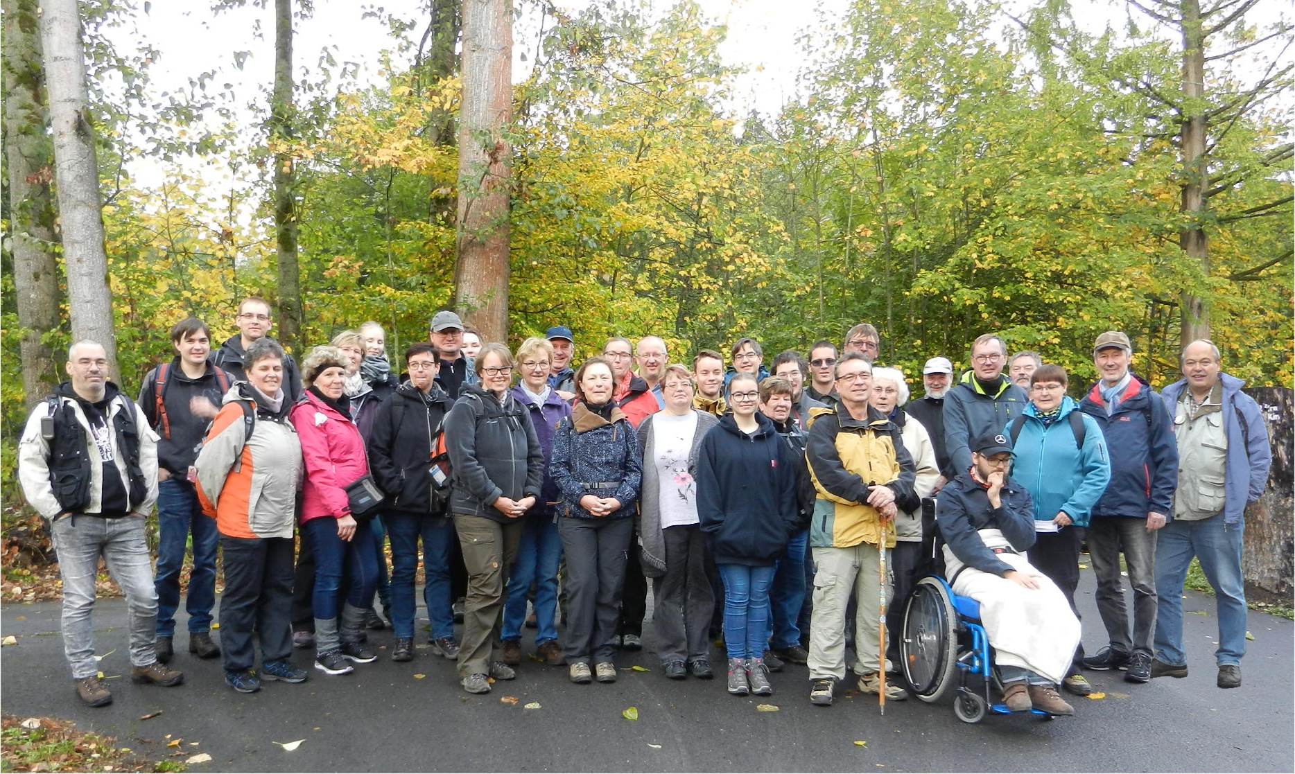 Gruppenfoto im Großformat.