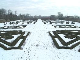 Blick über den Barockgarten