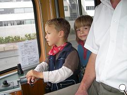 Ein Traum aller Kinder wird wahr - fast bin ich Straßenbahnlenker!