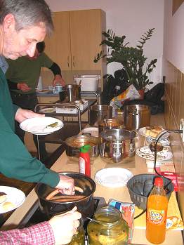 Das Abendbrotbuffet ist eröffnet.