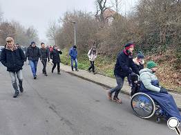 Auf der Heiligenbergstrae.